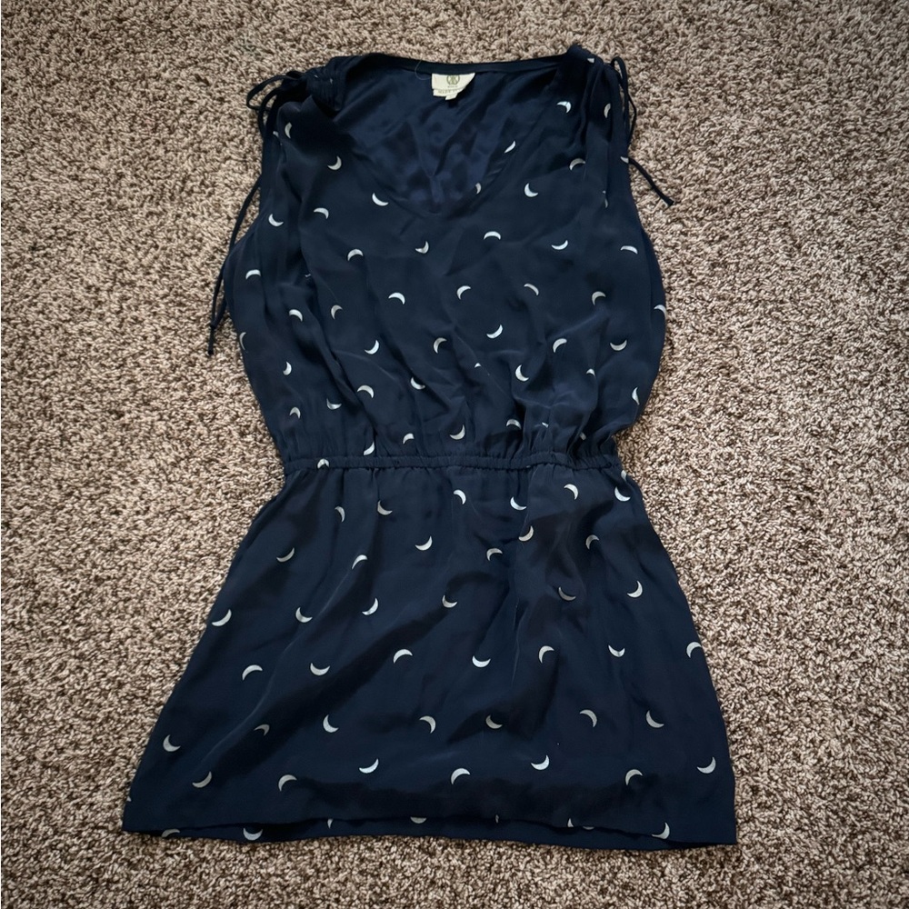 Chic Navy Moon-Patterned Mini Dress